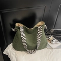 Retro green corduroy tote bag with black and white woven strap and large capacity - Green