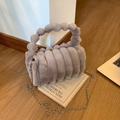 Sac à main en fausse fourrure grise avec poignée en boules et fine chaîne en argent - Marron / Taille unique