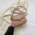 Sac bandoulière carré en similicuir kaki minimaliste avec rabat et sangle ajustable - Kaki