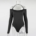 Nahaufnahme des schwarzen schulterfreien Halter-Bodysuits mit elastischen Ärmeln - S / Schwarz