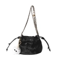 Sac seau noir en cuir avec cordon, bandoulière chaîne dorée et pompon blanc - Noir Avec Pendentif
