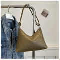 Elegante borsa hobo intrecciata verde oliva con tracolla regolabile annodata - Verde