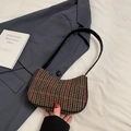 Brown and red houndstooth underarm bag with black leather handle in vintage style - No Pendant / Black