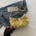 Bolso de hombro plisado dorado metálico con elegante correa de nudo para mujer - Dorado