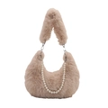 Sac bandoulière en peluche rose clair avec chaîne en perles et texture douce - Kaki
