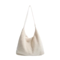 Minimalistische weiße Hobo-Tasche aus Sherpa-Fleece mit breitem Schultergurt für Damen - Weiß