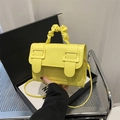 Sac bandoulière jaune avec poignée nuage plissée et boucles rectangulaires chic - Jaune