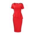 Detalle del escote asimétrico rojo y la cintura con peplum en este vestido entallado - S / Rojo Sandía