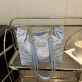 Grote blauwe geruite tote bag met gouden ketting en gewatteerde stof voor dames - Blauw