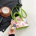 Kleine hellgrüne Muscheltasche mit Blumenprint und abnehmbarem Schultergurt - Elefanten Stil / Groß