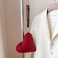 Sac à main rouge en forme de cœur en cuir litchi avec sangle en lettres LOVE - Bordeaux