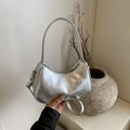 Sac bandoulière argenté brillant plissé avec bandoulière réglable et poignée pour femmes - Argent