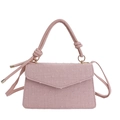 Sac bandoulière rose texturé pour femme avec poignée nouée et design à rabat enveloppe - Rose