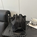 Sac seau minimaliste en nylon noir avec bandoulière tissée noir et blanc pour femmes - Noir