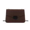 Sac bandoulière tendance à motif léopard avec chaîne et fermoir noir mat - Marron