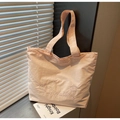 Minimalist light pink canvas tote bag with heart embroidery and top handles - Pink