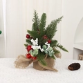 Mini albero di Natale con bacche rosse in base di iuta e fiocco di seta rosso - Stile Piccolo Albero 3