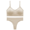 Set intimo beige senza cuciture con reggiseno senza ferretto e perizoma a coste - Pelle Cremosa