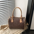 Retro Boston handbag with brown triangle geometric pattern and leather handles - Brown