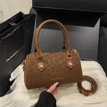 Borsa Boston leopardata marrone con dettagli dorati e tracolla regolabile - Marrone