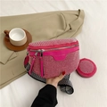 Sac banane bandoulière rose fuchsia avec rivets argentés et mini pochette ronde - Rouge Rose