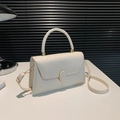 Elegante borsa a mano quadrata bianco panna con fibbia dorata e tracolla da donna - Bianco Sporco