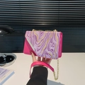 Bolso de hombro patchwork rosa y mármol con cadena dorada para mujer moderno - Rosa Rojo