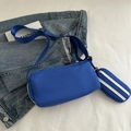 Set borsa a tracolla blu reale in nylon con pochette piccola e tracolla regolabile - Blu