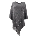 Dunkelgrauer Strickponcho für Damen mit Wellenmuster, Perlenverzierung und Fransensaum - Buchstabe F / Grau