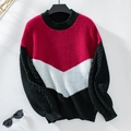 Pull en maille torsadée pour femmes avec blocs de couleurs contrastés rose, blanc et noir - S / Bordeaux