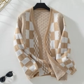 Beige and white plaid oversized cardigan with lantern sleeves and knit texture - S / Khaki