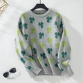 Jersey gris de cuello redondo con estampado jacquard de trébol verde y puños de canalé - S / Gris