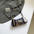 Sac hobo à carreaux multicolores tendance avec boucle métallique décorative - Bleu