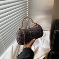 Luxe crossbodytas met luipaardprint, gouden metalen handvat en kristallen sluiting - Zwart