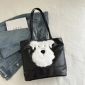 Zwarte leren shopper met een witte pluche schnauzer hondenpatch en lange schouderbanden - Zwart