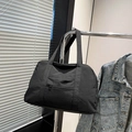 Borsa tote da viaggio nera minimalista di grande capacità in nylon resistente con manici - Nero