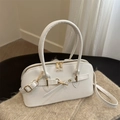 Elegante borsa a mano in ecopelle bianca con dettagli dorati e manici lunghi - Bianco