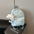 Hellblauer Rucksack mit Blumenmuster, verstellbaren Gurten und Wolken-Anhänger - Ohne Anhänger / Blau