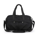 Dettaglio della borsa da viaggio in nylon nero impermeabile con cerniere e manici rinforzati - Nero