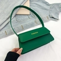 Bolso de hombro rectangular verde esmeralda en cuero sintético con letras doradas - Verde