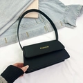 Bolso de mano minimalista en cuero negro con texto FASHION dorado, diseño 2025 - Negro