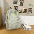 Mochila verde claro con estampado de mariposas grises y bolsillo frontal con cremallera - Verde