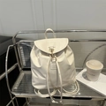 Zaino minimalista in pelle PU bianco crema con fibbia in metallo dorato per donna - Bianco
