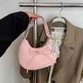 Sac demi-lune rose en daim avec breloque de perles et de nœud sur le côté - Sans Pendentif / Rose