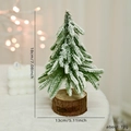 Mini albero di Natale in pino con neve artificiale e base in legno, arredo da tavolo 18cm - 18cm