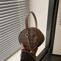 Mini borsa rotonda vintage con motivo monogramma marrone e tracolla a catena d'oro - Marrone