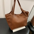 Borsa tote vintage marrone in pelle PU con doppi manici e fibbia in metallo dorato - Marrone