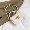 Bolso de mano crema con elegante cierre metálico en T dorado y correa ajustable - Blanco