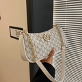 Elegante borsa sottobraccio bianca con motivo M grigio e logo dorato - Bianco Sporco
