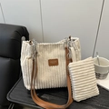 Off-white corduroy draagtas set met bruine riemen en zilverkleurige ketting decoratie - Wit